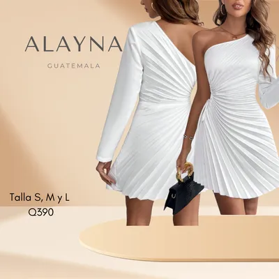Vestido corto plisado blanco de un hombro