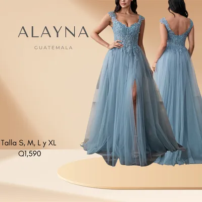 Vestido celeste con tul y encaje